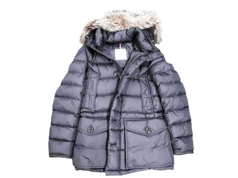 モンクレール 買取 ファー付きダウン CLVNY